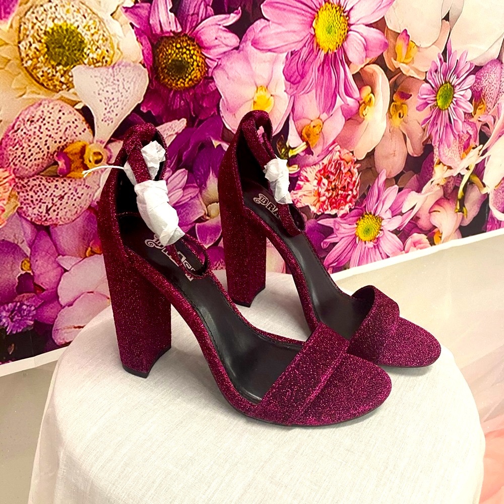 Cute Pink heels!